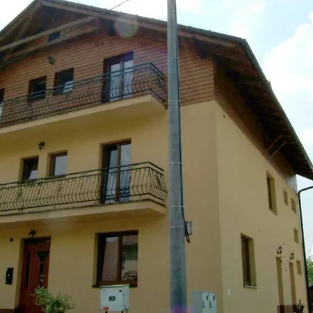 Pensjonat Rekreacny Dom Pod Dedovou 3*