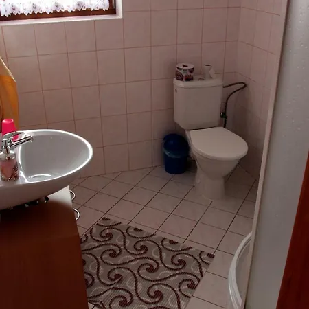Rekreacny Dom Pod Dedovou Guest house Oscadnica