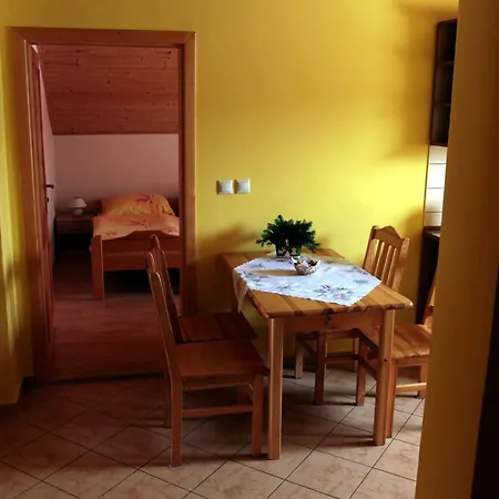 Pensjonat Rekreacny Dom Pod Dedovou 3*