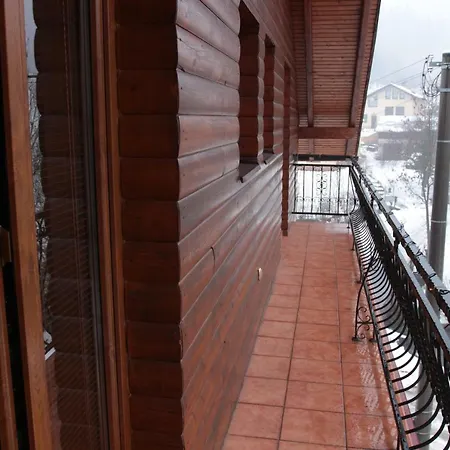 Rekreacny Dom Pod Dedovou Pensjonat