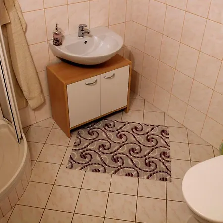 Guest house Rekreacny Dom Pod Dedovou *