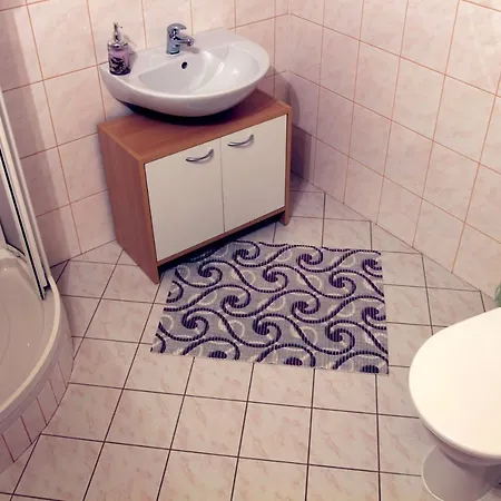Rekreacny Dom Pod Dedovou Guest house *